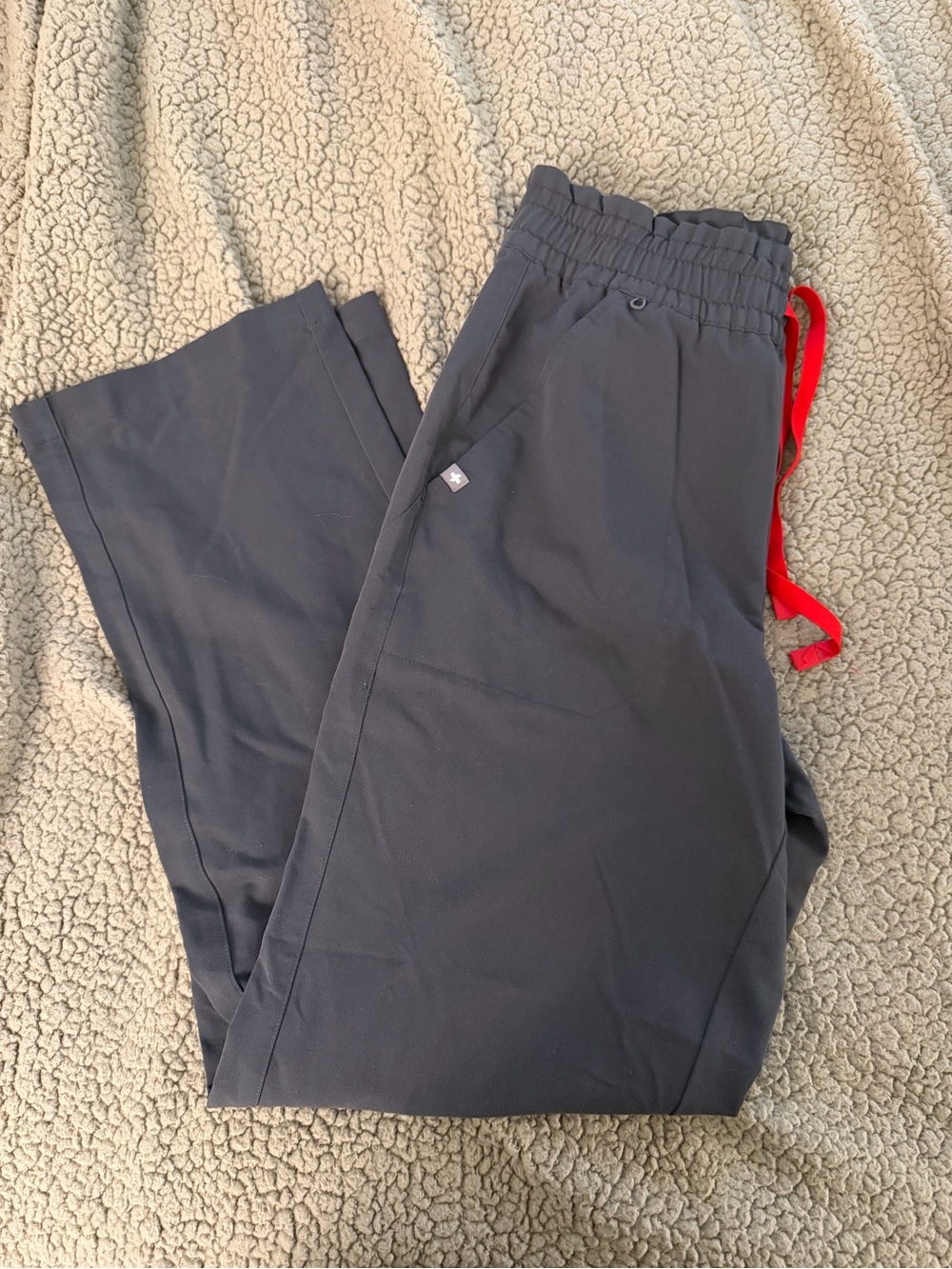 FIGS scrub pants
